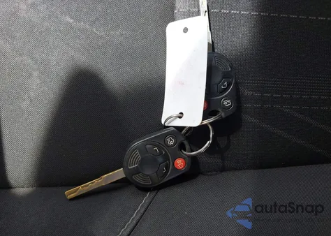 2016 Ford Focus Se z USA, uszkodzony, nr VIN 1FADP3F24GL345487